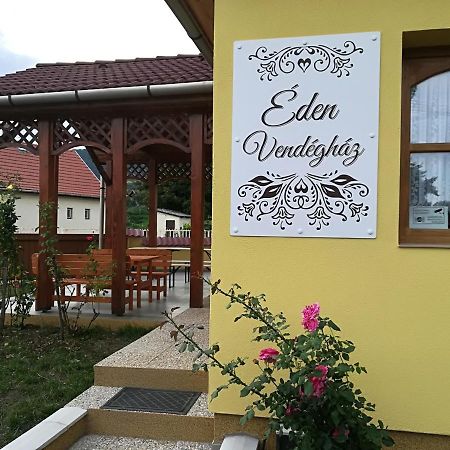 Eden Vendeghaz Apartment Kisnana Exterior photo